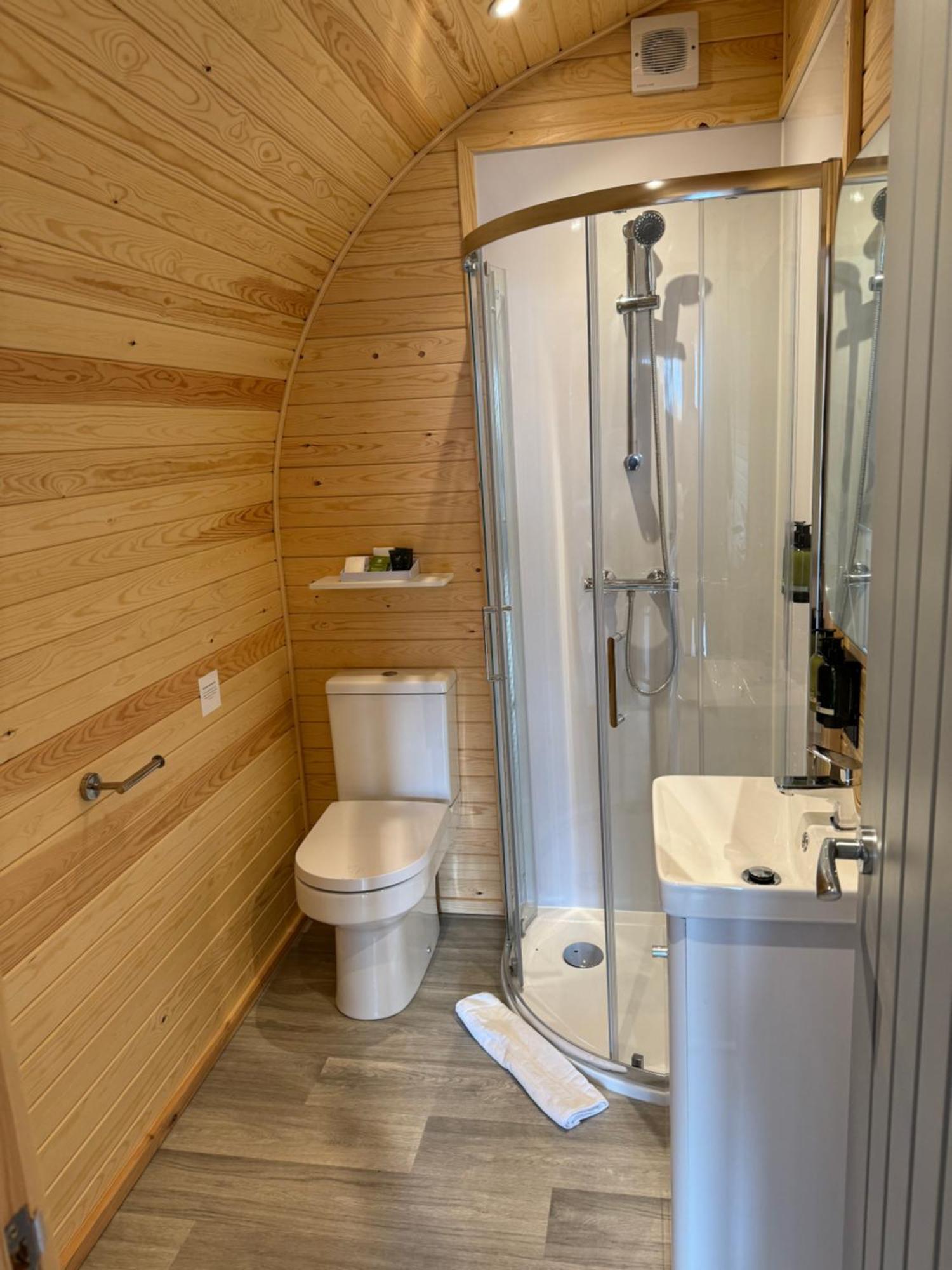 Hotel Ffrith Beach Glamping With Hot Tub Prestatyn Esterno foto