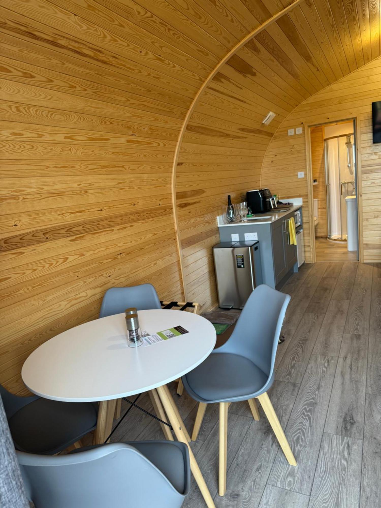 Hotel Ffrith Beach Glamping With Hot Tub Prestatyn Esterno foto